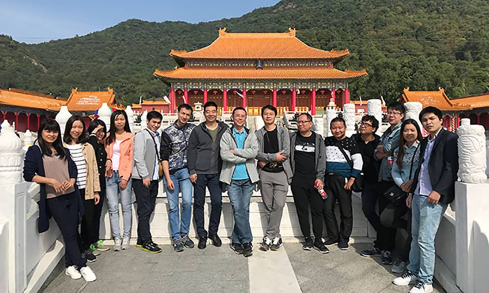 壹号娱乐游乐项目中心集体游：西樵山国艺影视城