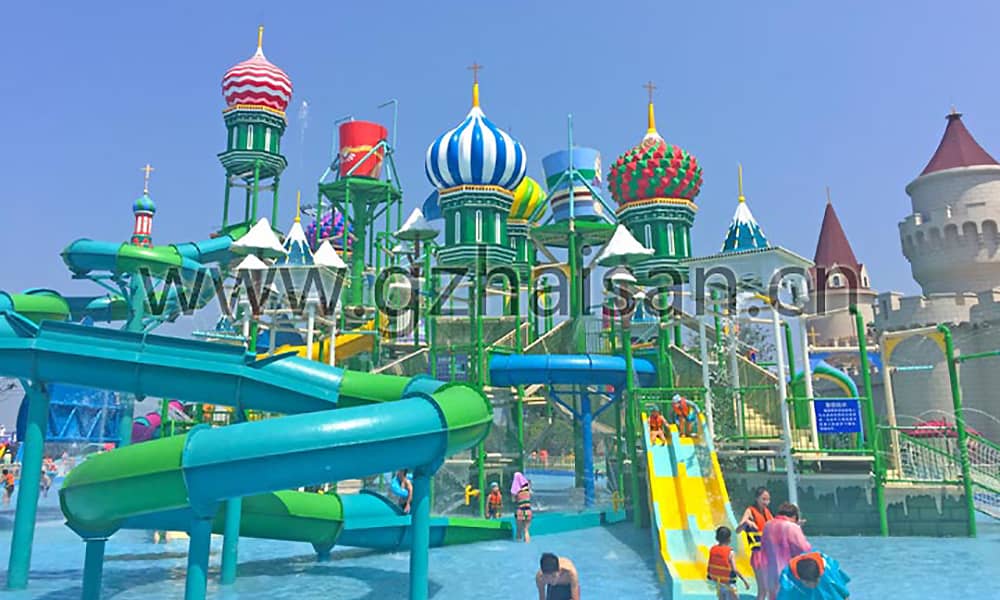 水上乐园设计要考虑到乐趣的提供，也要考虑到安全的保障