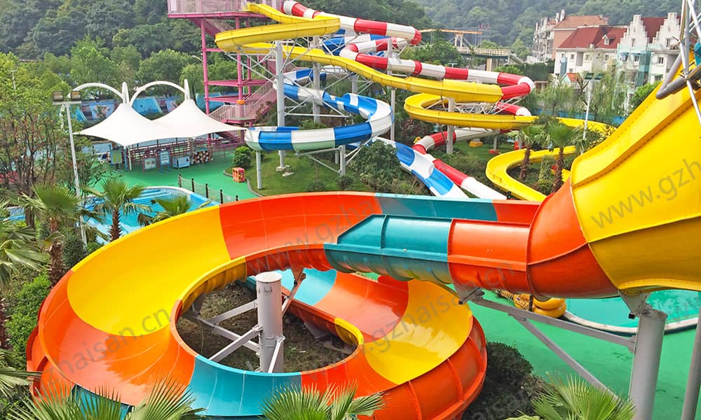 浙江杭州浪浪浪水公园大喇叭、螺旋滑道
