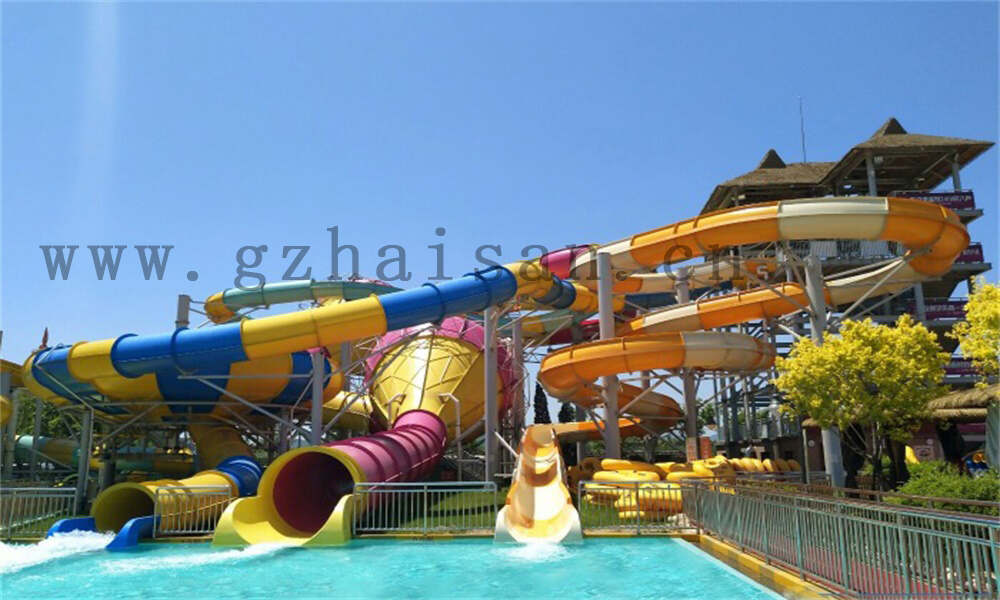 如何安全使用和管理好水滑梯的13点