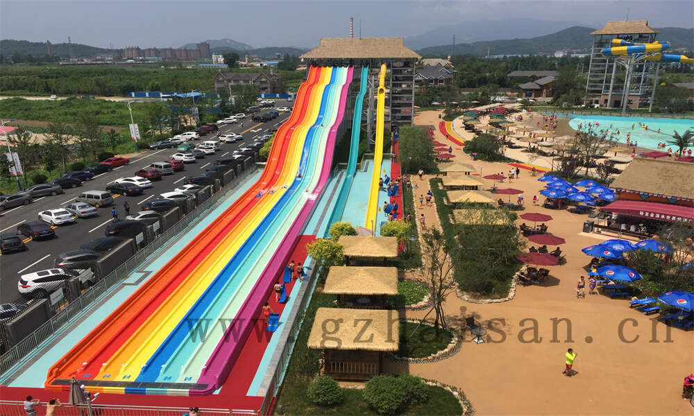 水上乐园规划中的场地选择要考虑哪些因素？