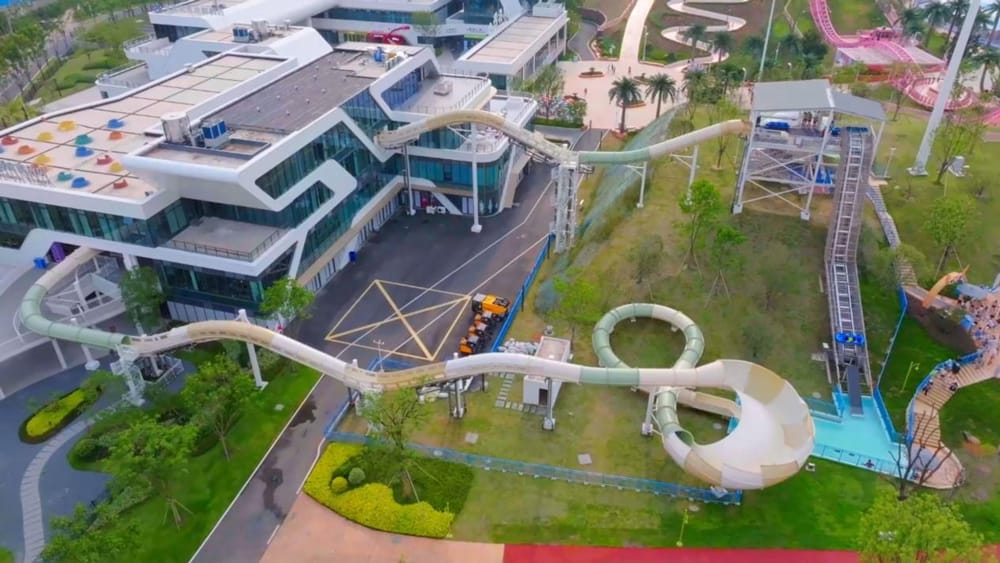 激流过山车｜当速度拥抱水花，掀起水上狂欢盛宴